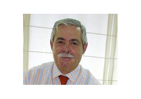 Luis Caparrós Luis Caparrós