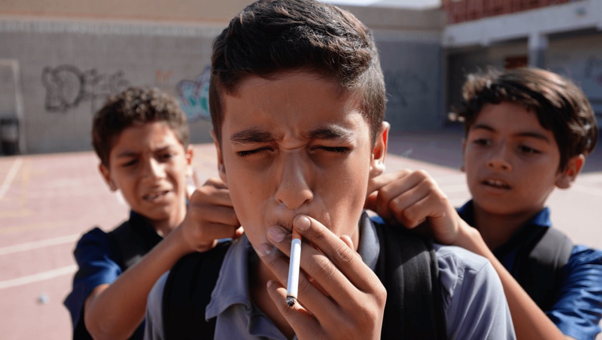 Presunto caso de bullying en el sur de Gran Canaria: lo graba mientras le obliga a fumar y le da bofetadas