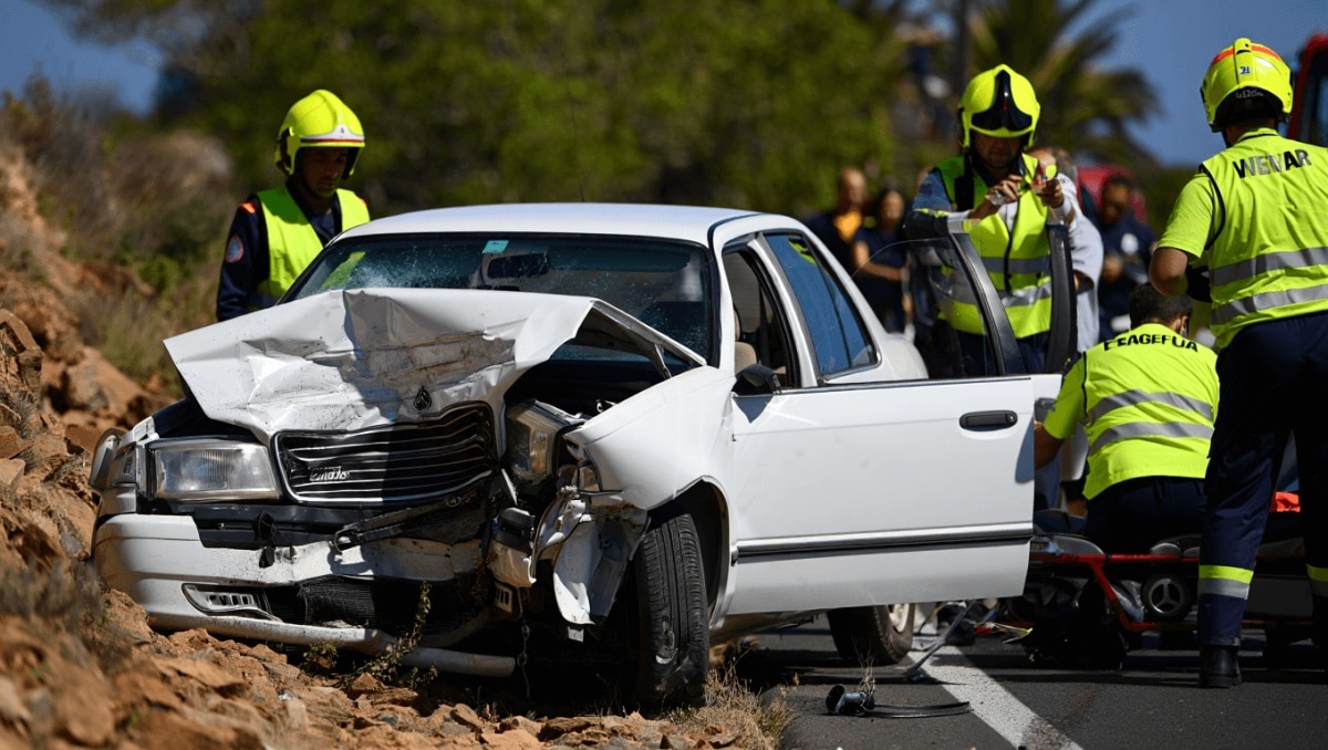 Muere un hombre tras sufrir un accidente y salirse de la vía con el coche en Tenerife