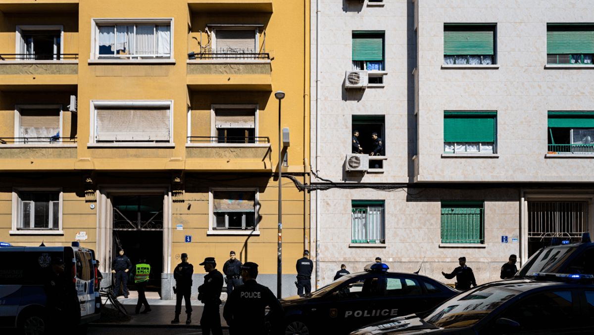 Las tramas de Cerdán y Plus Ultra operaron desde dos pisos separados por solo 30 metros