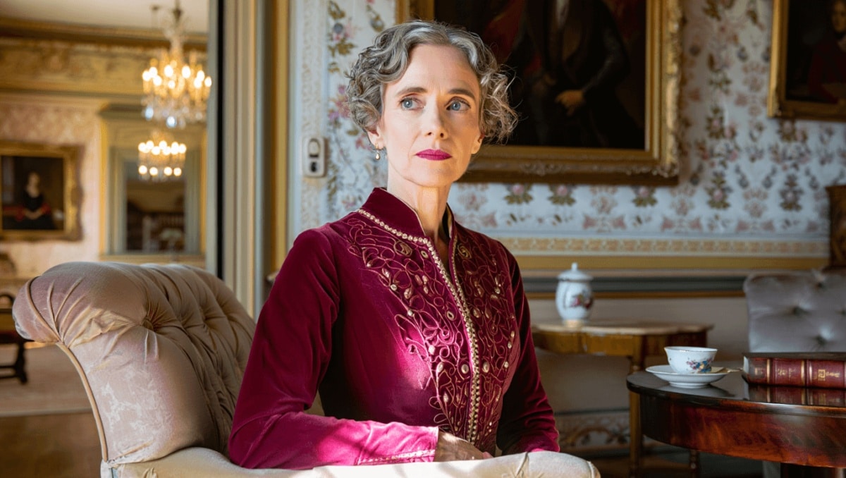 Jess Brownell, showrunner de 'Los Bridgerton', sobre por qué 'Te doy mi corazón' es el libro más fácil de adaptar: "Hay mucho conflicto jugoso"