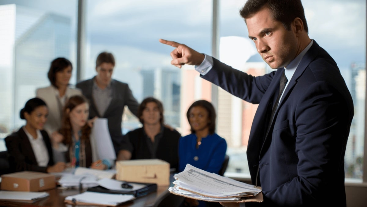 Los ‘amigos’ cordobeses de Sánchez facturaron miles de euros a la trama del fuel