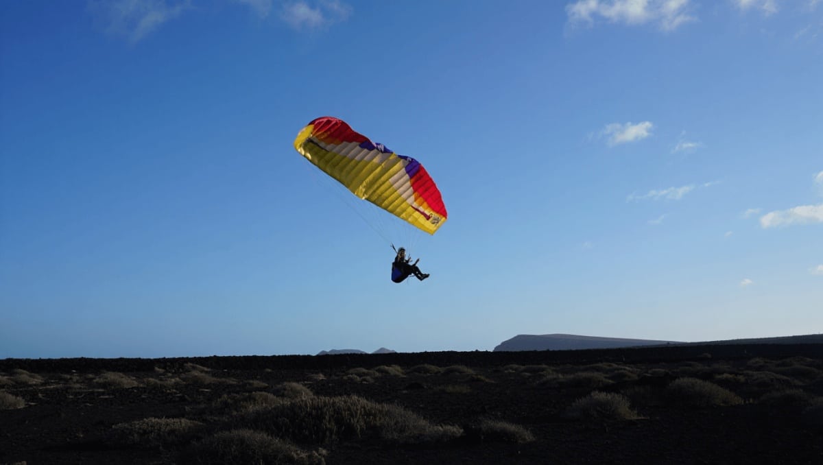 Muere un parapentista en un accidente en Lanzarote