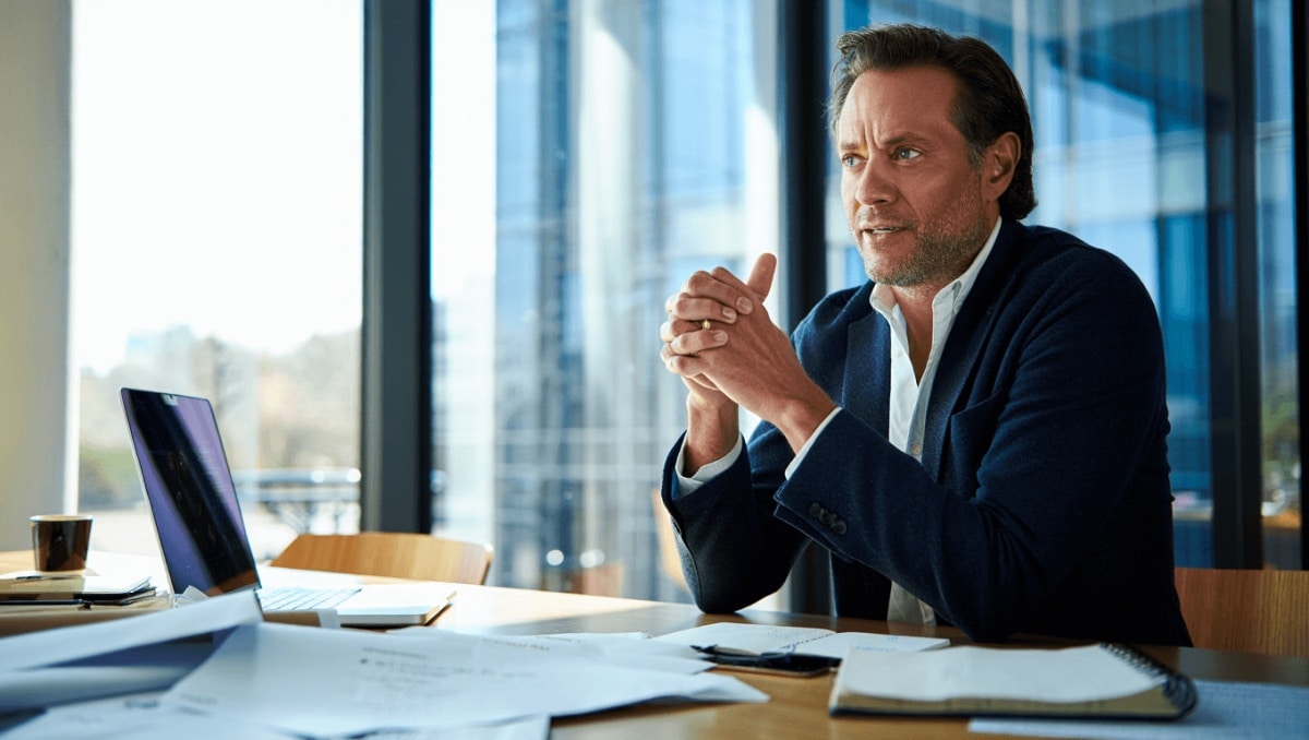 Aún no se ha estrenado 'Linternas' y Damon Lindelof ya prepara su nueva miniserie para HBO. Un descabellado thriller cuya premisa lamenta no habérsele ocurrido