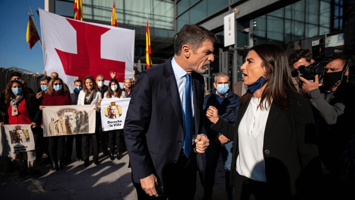 Cisma en el electorado provida, dividido entre Vox y SALF por su compromiso contra el aborto