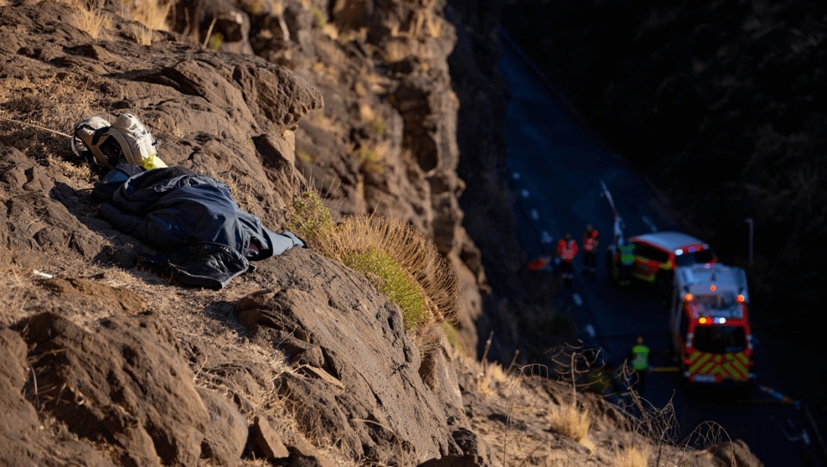 Muere un hombre al precipitarse por un desnivel en Telde