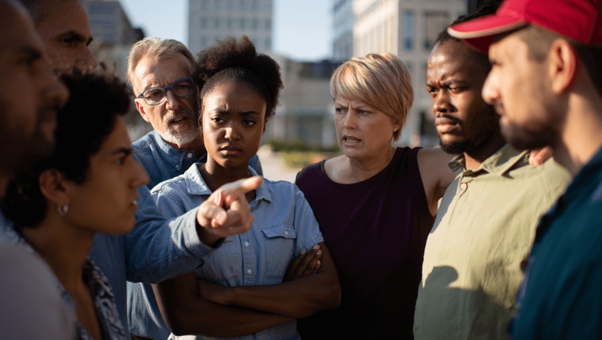 El racismo ideológico de nuestra izquierda