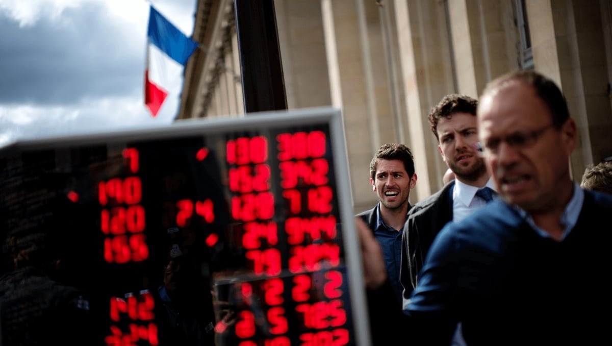 
                            BBVA dispara la compra de deuda francesa en plena escalada de la prima de riesgo                        