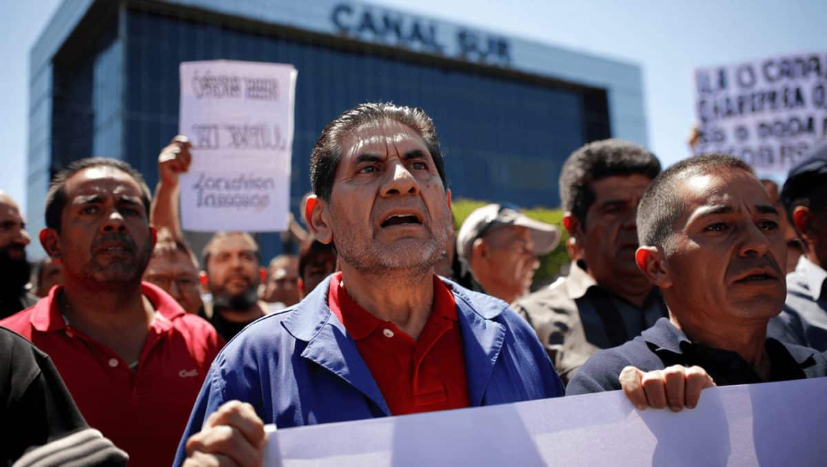 Los trabajadores de Canal Sur piden el cese del 'dircom' de Vox por «incompatibilidad»