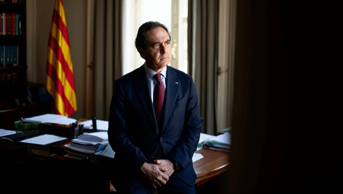 Illa plantea subirse el sueldo en 10.000 euros pese a prometer que se lo rebajaría un 30%
