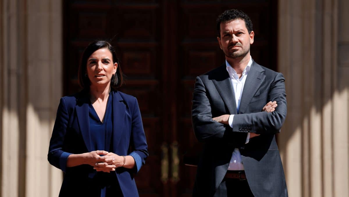 Un miembro de la cúpula de Vox coloca a su pareja en el grupo municipal que él lidera