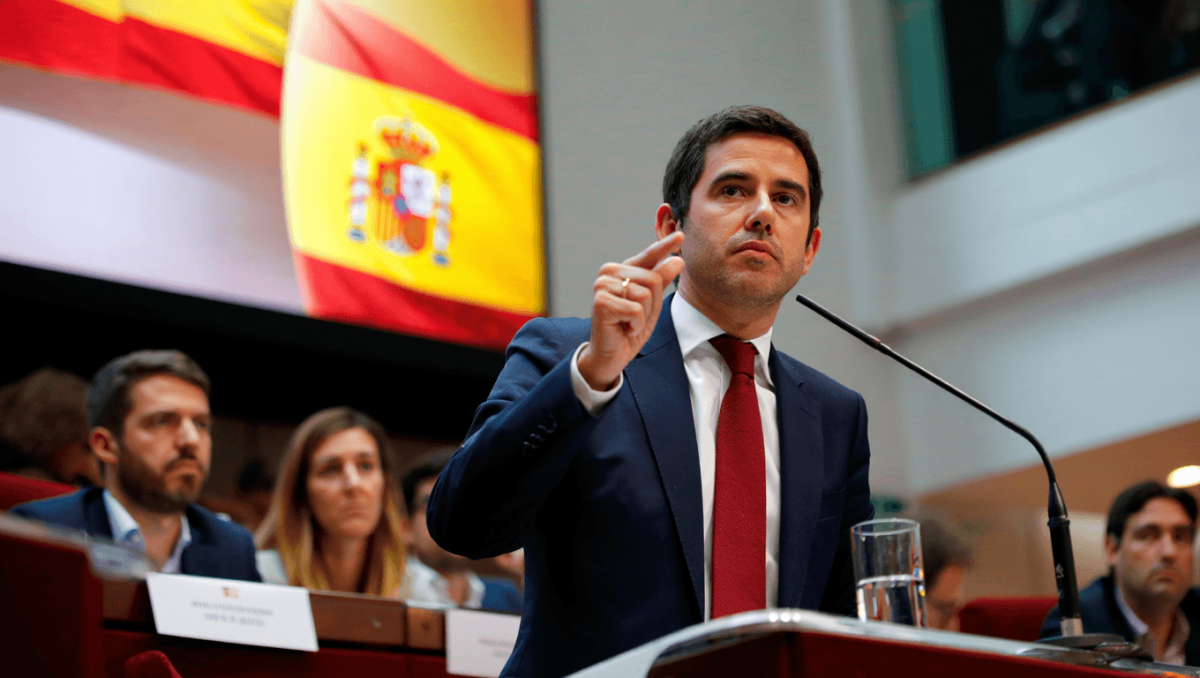 Vidal-Quadras encabezará la segunda cumbre de críticos de Vox el 20 de junio en Madrid