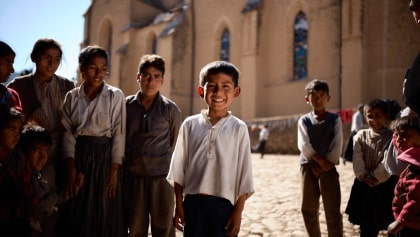 Un pueblo es incapaz de sentir tristeza gracias a un “niño milagro”. Hoy en streaming una pequeña sorpresa del terror de 2026