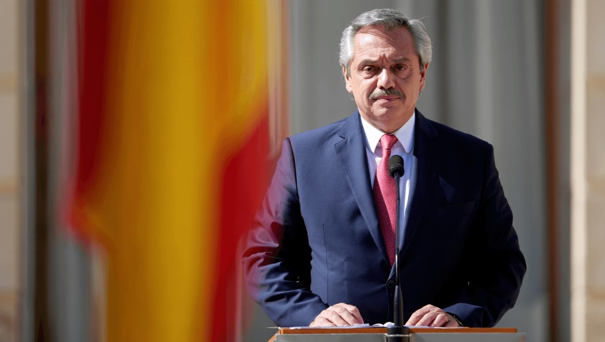El PP firma la paz interna en Cataluña: Alejandro Fernández será el único candidato
