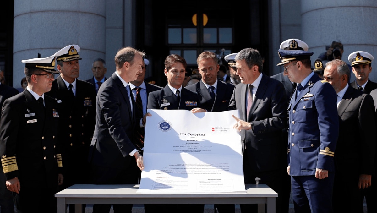 La Armada adjudicó un contrato a la petrolera del imputado Hamlyn en 2021
