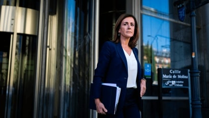 Montero intervino en la venta del edificio por el que Hacienda pedía un 3% para su «primo»