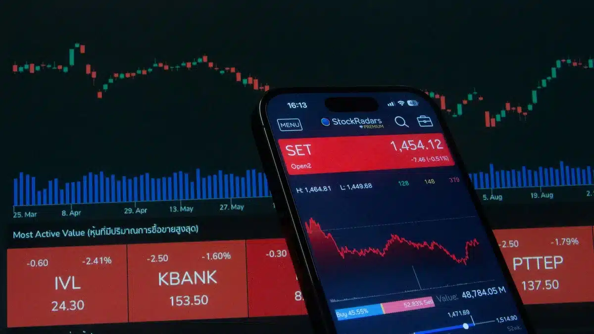 Gráfico del Ibex 35 mostrando la subida histórica de puntos en la apertura del mercado