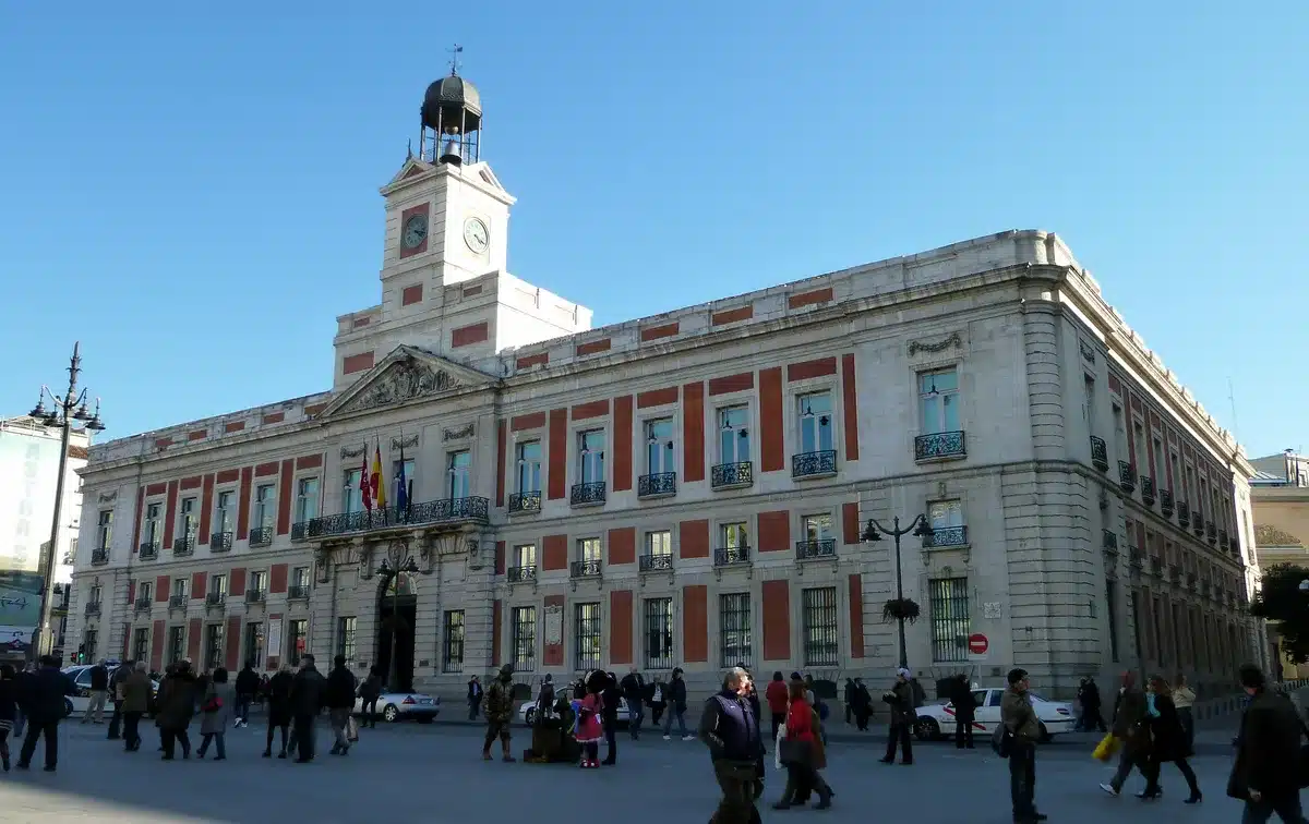 La opinión de los expertos sobre la reforma de la Real Casa de Correos, según