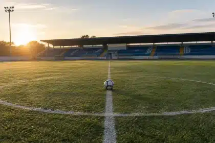 Enzo Pérez: figura en la plantilla del Real Oviedo 26/27