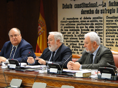 EUGENIO GONZÁLVEZ EN UN ACTO CON EL MINISTRO DE AGRICULTURA