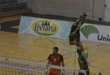 rocamora_saque_semis_play_off