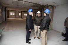 150205 Alcalde visita obras edificio Virgen del Mar2