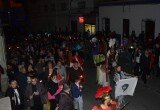 Los asistentes comparten con Cristo sus últimos momentos y les acompañan en su camino al Calvario