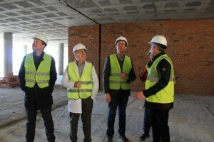 FOTO Visita Obras Materno Infantil 01