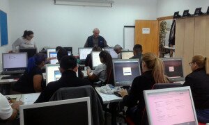 jornada ACD certificado digital con refugiados