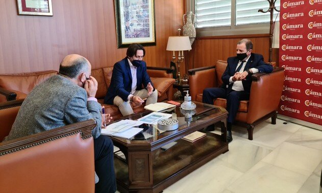 22032021 Reunión Rafael Burgos, portavoz Ciudadanos Almería, Jerónimo Parra y Víctor Cruz, presidente y director Cámara Comercio